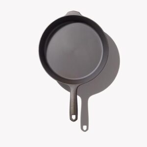 Field Cast Iron No.8 Skillet