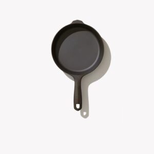 Field Cast Iron No.4 Skillet