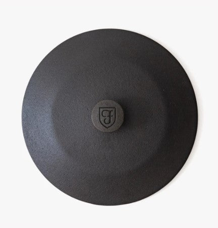Field Cast Iron Lid No.8